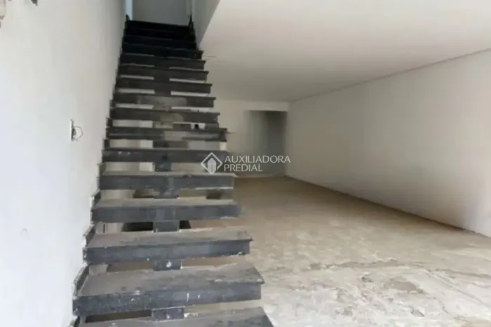 Sobrado Novo (Semi Pronto) Alto Padrão à Venda no Bairro Osvaldo Cruz em São Caetano do Su