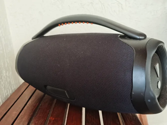 JBL BOMBOX 3 Negociável parcelamento com taxas baixas comigo.