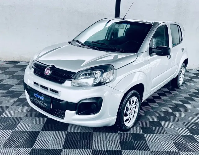Fiat Uno Attractive 1.0 EVO Fire Flex 8V 5P 2021