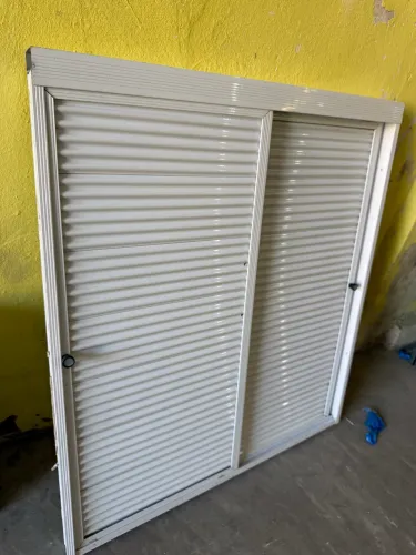 Box de pia todo no alumínio 