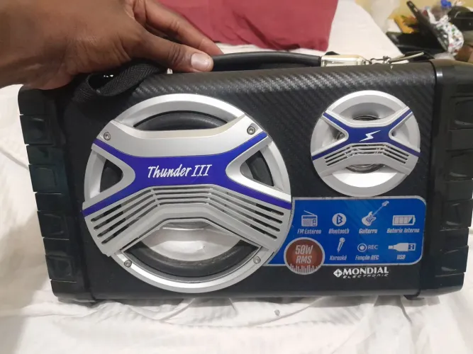 caixa amplificada thunde<br>Cxa Amplificaicada Thunder III Mondial Multicolor 120W RMS MCO-13