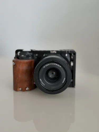 Sony A6400