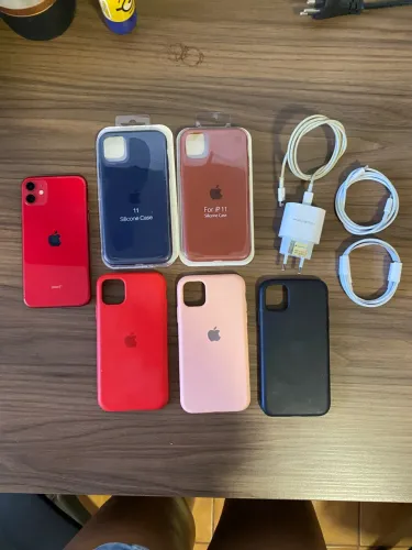iPhone 11 64GB Vermelho | Todo Original | Única Dona | R$799