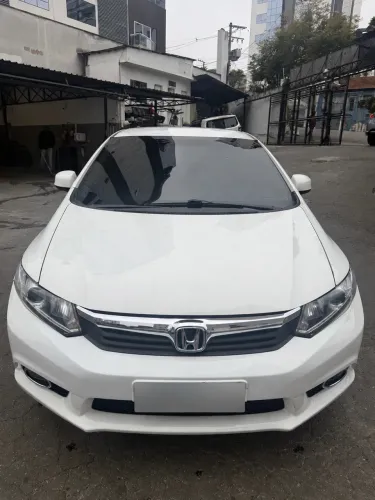 Honda Civic Sedan LXS 1.8/1.8 Flex 16V Aut. 4P 2014