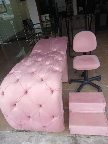 Maca para massagem com cadeira e escada