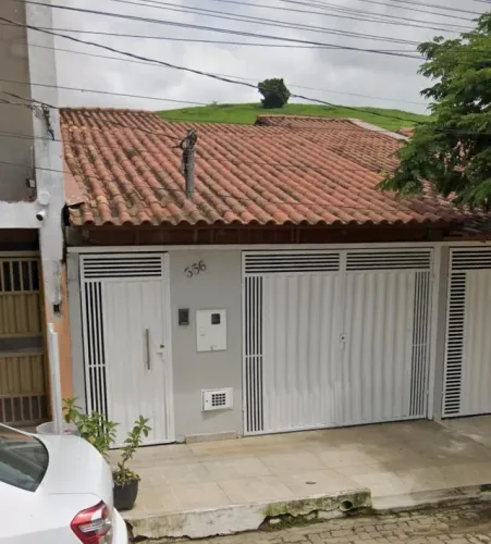 Casa germinada no bairro cidade jardim- móveis Planejados