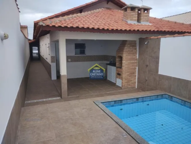 Casa Terrea Geminada - 2 dorms com Piscina e Financia!