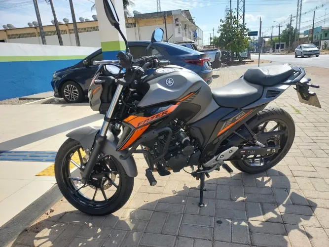 Yamaha FZ25 250 Fazer Connect 2025