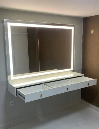 Penteadeira De Led Suspensa L 1.50 M
