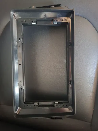Moldura multimidia 9 pol Nissan kicks