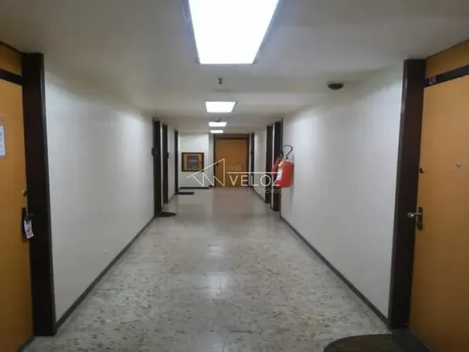 Sala - / Comercial / Centro