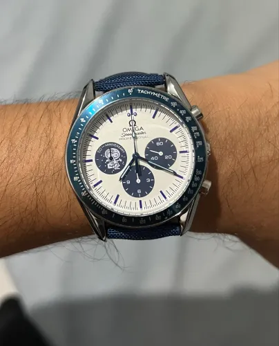 Relógio Omega Speedmaster pulseira em nylon