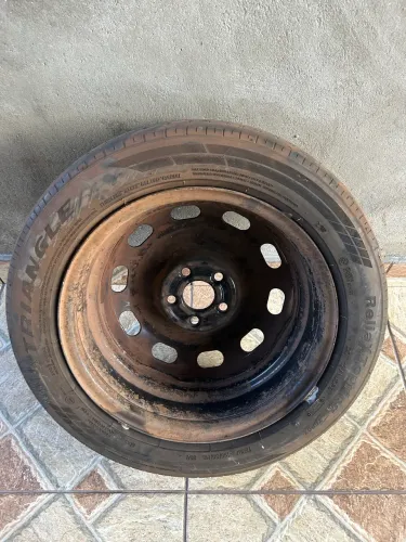 Estepe aro 15/ 5 furos VW 