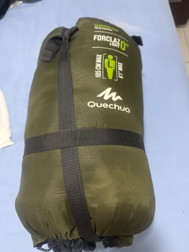 Quechua Forclaz Light 0° (saco de dormir para até 0 °C, tamanho até 1,85 m).