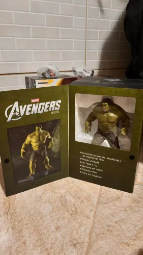 Hulk 1/10 iron studios