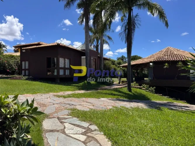 Casa a Venda no Condominio Bougainville