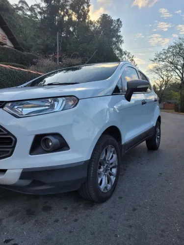 Ford Ecosport Freestyle 1.6 16V Flex 5P 2014