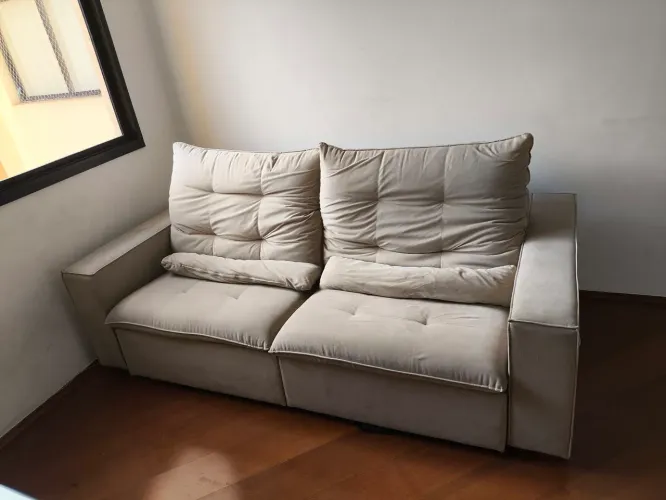 Sofá retrátil