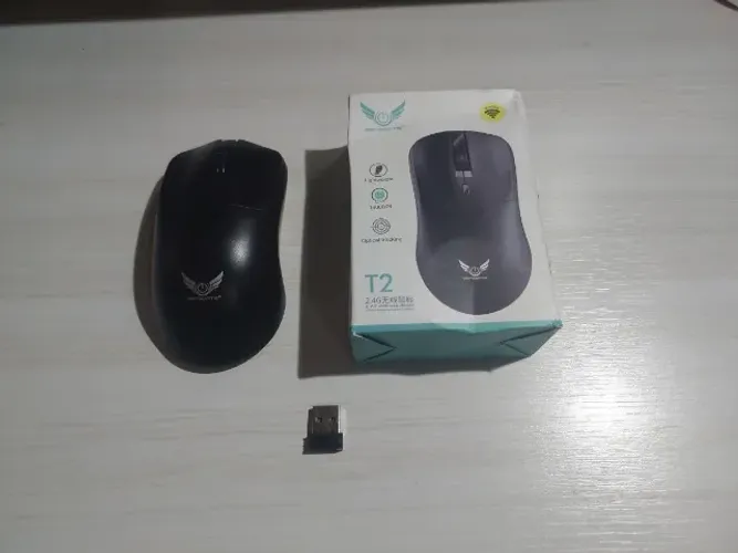 Mouse Gamer Sem Fio | 800-1600 DPI | Conexão USB 2.4GHz | Leve e Confortável | Preto