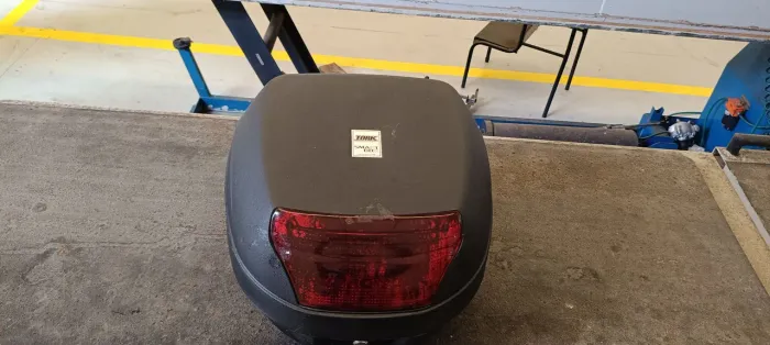 Baú bauleto pro Tork 28 litros