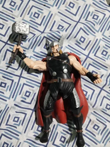THOR - MARVEL LEGENDS 