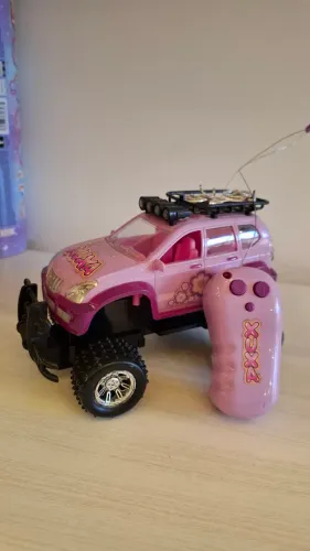 Carro da xuxa com controle gipe