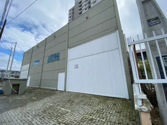 Galpão locação Anual Itapema Morretes 