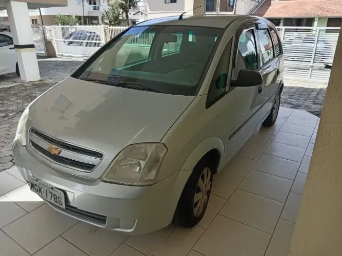 Chevrolet Meriva JOY 1.4 MPFI 8V Econoflex 5P 2010