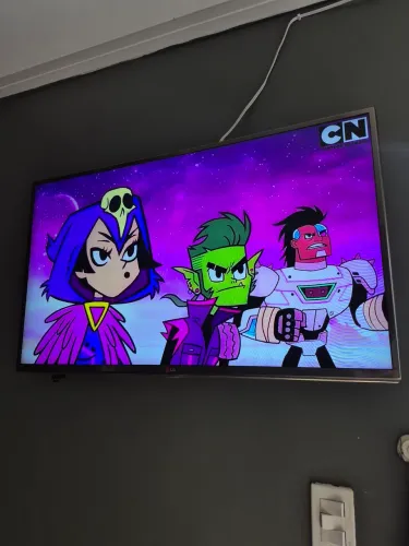 Tv 39" polegadas Lg Smart (ler anúncio)