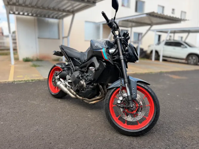 MT-09