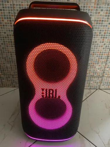 Jbl Partybox Club 120 menos de 1 hora de uso