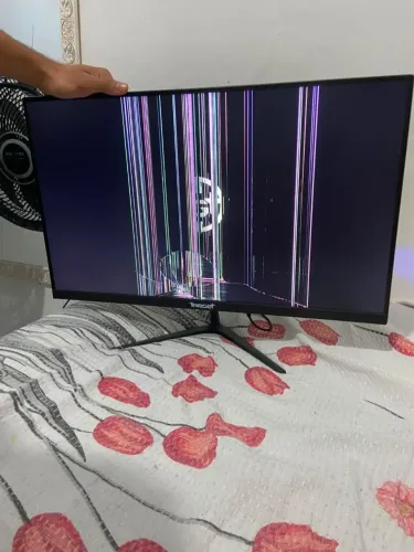 Monitor target quebrado