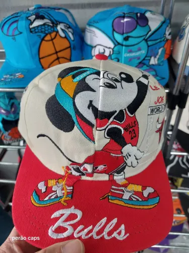 Boné Mickey pergaminho Chicago Bulls