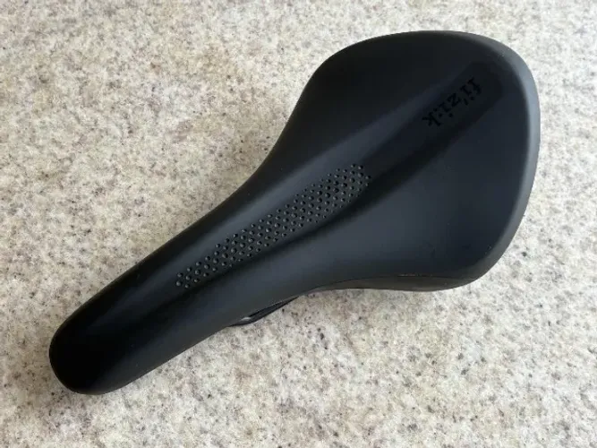 Banco Selim Fizik Aliante 150mm Preto