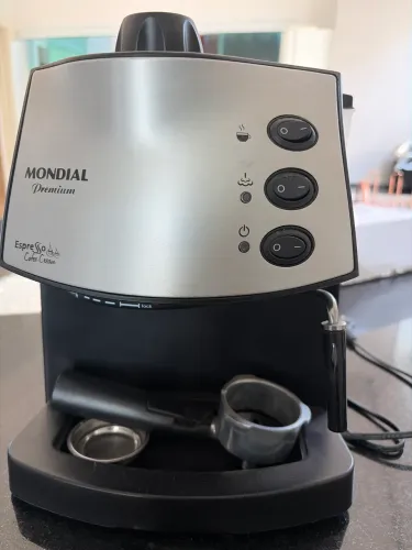 Cafeteira Expresso Mondial