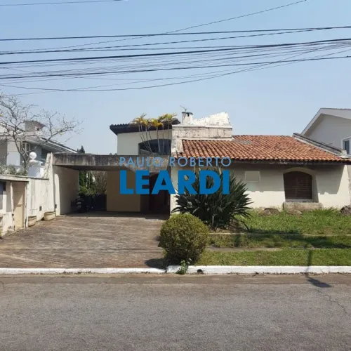 CASA EM CONDOMÍNIO - ALPHAVILLE - SP