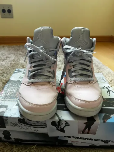 Tênis Jordan 5 Rosa