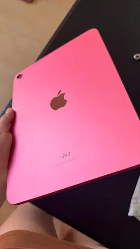 iPad 10ª Geração 64GB Wi-Fi | Excelente Estado | Pronto para Uso