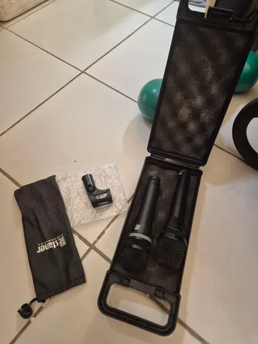 Microfones Staner