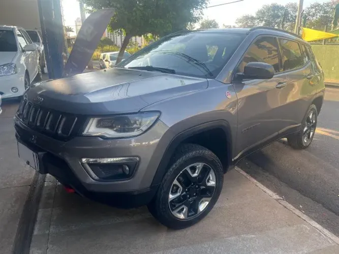 Jeep Compass Trailhawk 2.0 4X4 Dies. 16V Aut. 2017