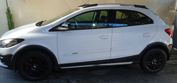 Chevrolet Onix Activ 1.4 8V Flex Aut. 4P 2019