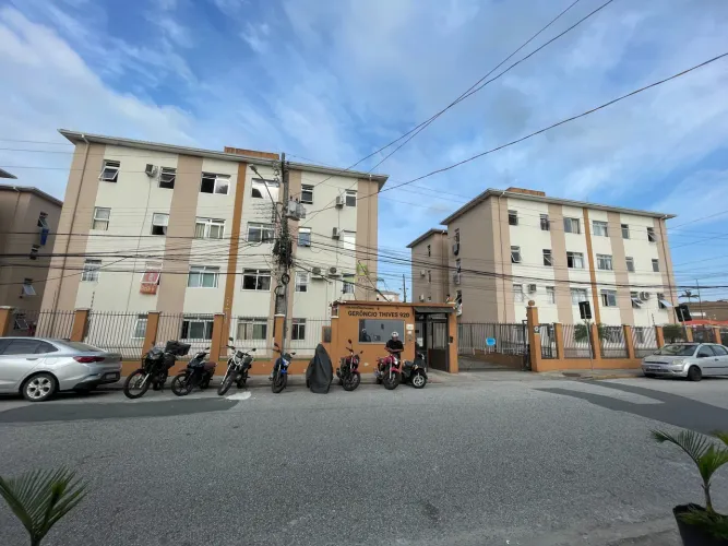 ALUGUE! APARTAMENTO EM FRENTE AO SHOPPING ITAGUAÇU!!