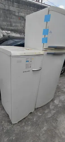 Freezer Electrolux 110v com defeito não liga sou da zn lauzane paulista sp capital 