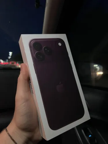 iPhone 18 Pro Max 256GB Bordo LACRADO