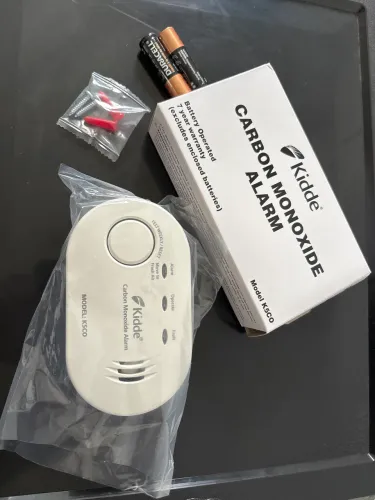 Detector de fumaça com alarme