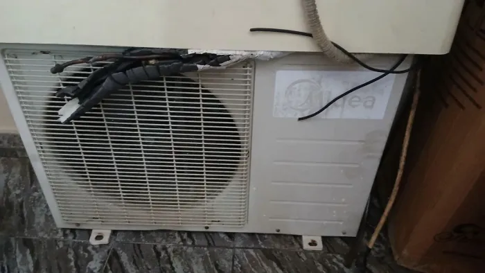 Split springer Midea 18 mil btus 220 v