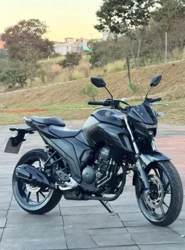 Yamaha Fazer FZ250
