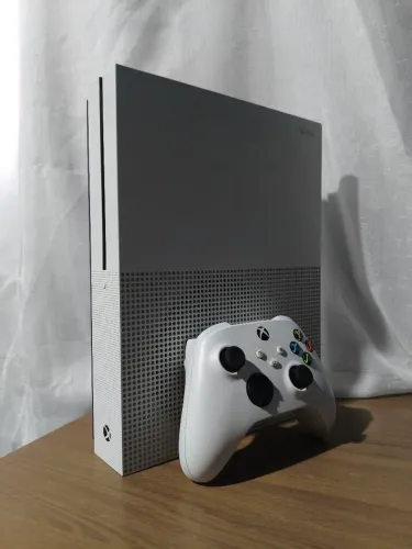 XBOX ONE S