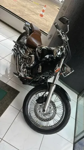 Yamaha Drag Star 650 - 2004 | Custom Diferenciada