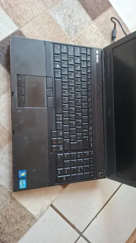 Notebook usado